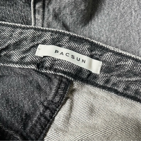 PACSUN Two Tone 90s Boyfriend Jeans 26 - Picture 9 of 10